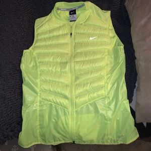 Nike vest